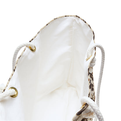 Timeless Elegance: Minimal Floral Weekender Bag / Beige