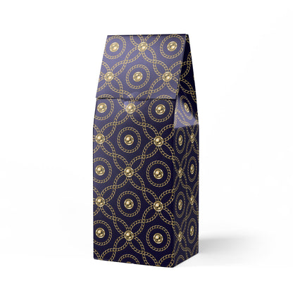 Flathead Valley Coffee Blend (Medium-Dark Roast) / Tasting notes: Warm spice, caramel, and dark chocolate