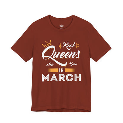 Real Queens Are Born iBirthday T-Shirt