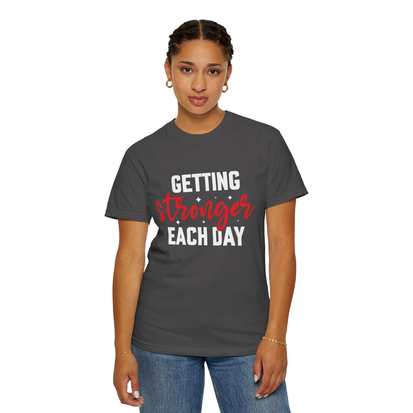 Unisex Motivational T-Shirt - "Getting Stronger Each Day" - Perfect for Fitness Enthusiasts