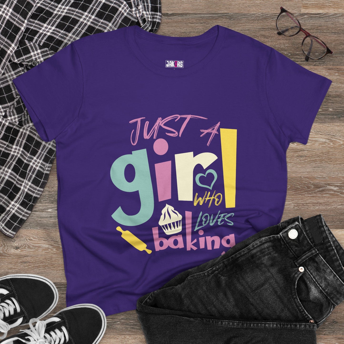 Baking Enthusiast Women's Cotton Tee - Just a Girl Who Loves Baking