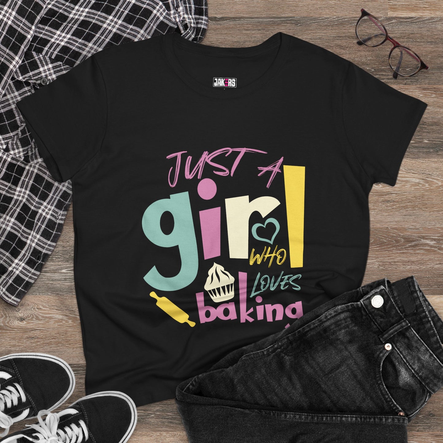 Baking Enthusiast Women's Cotton Tee - Just a Girl Who Loves Baking