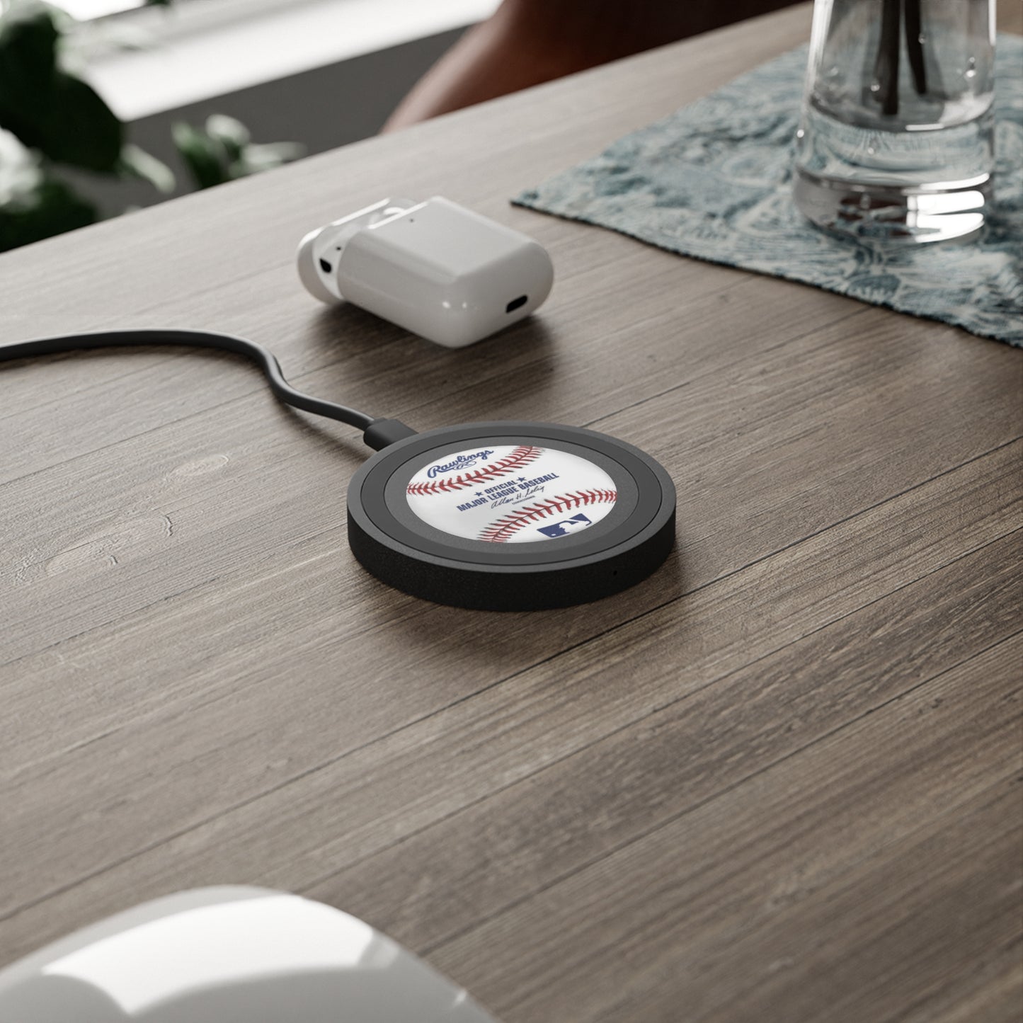 Baseball Quake Wireless Charging Pad