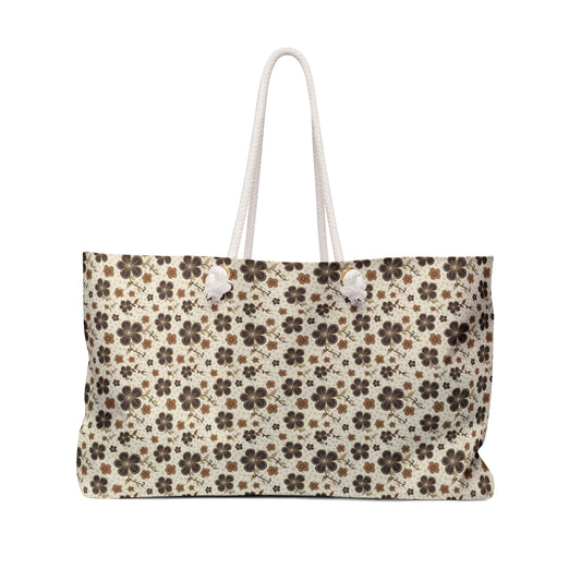 Timeless Elegance: Minimal Floral Weekender Bag / Beige