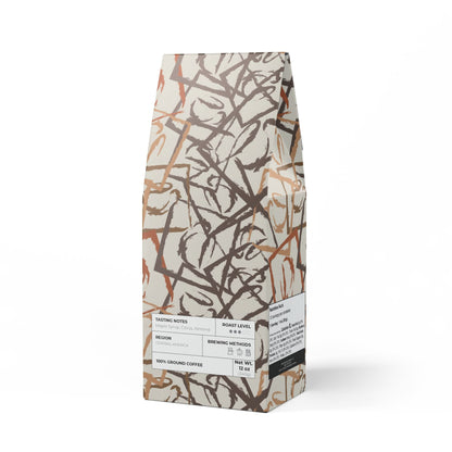 Broken Top Coffee Blend (Medium Roast) / Tasting notes: Chocolate covered almonds, maple syrup, citrus