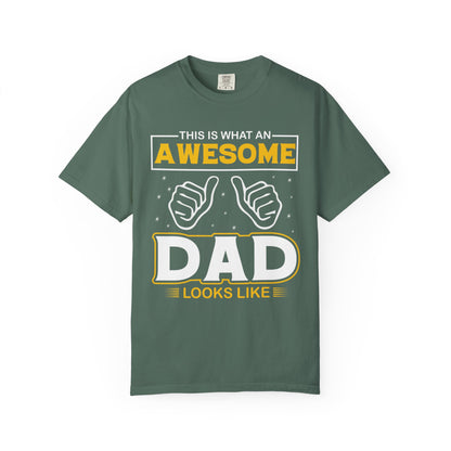 'This is What an Awesome Dad Looks Like' Tee