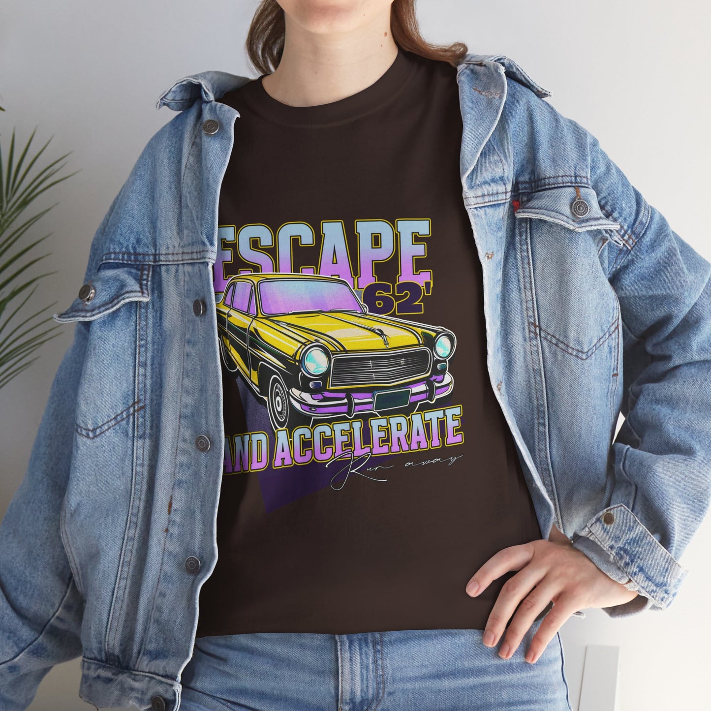 Camiseta de manga corta unisex Escape And Accelerate 
