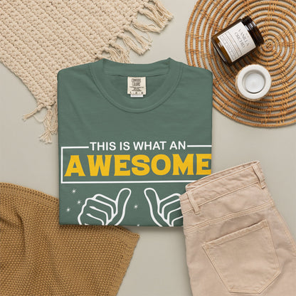 'This is What an Awesome Dad Looks Like' Tee