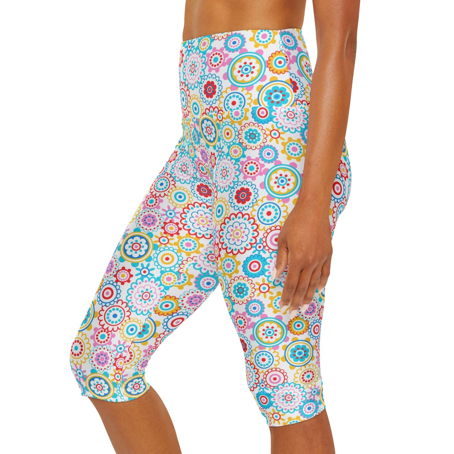 Flower Pop Yoga Capri Leggings (AOP)