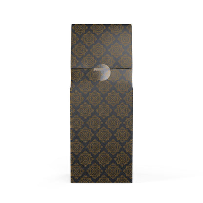 Broken Top Coffee Blend (Medium Roast) / Tasting notes: Chocolate covered almonds, maple syrup, citrus