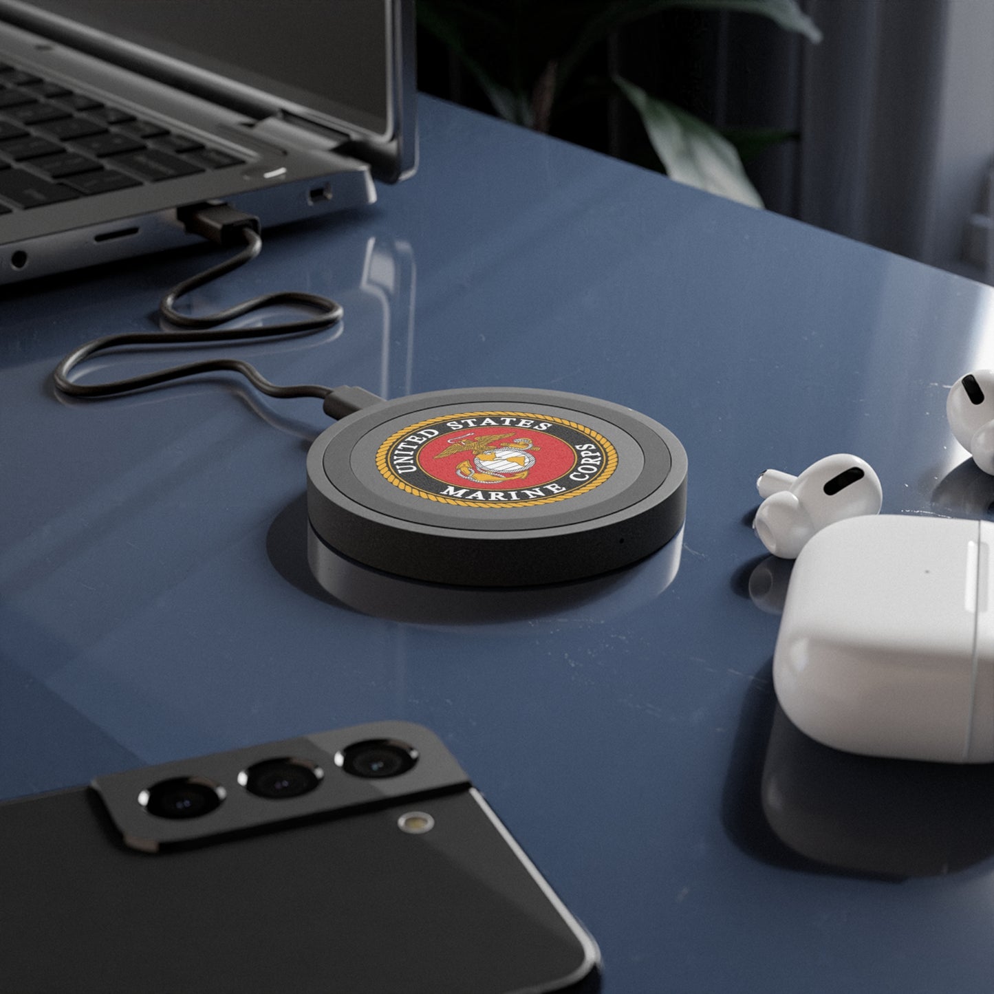 U.S. Marine Corps Quake Wireless Charging Pad