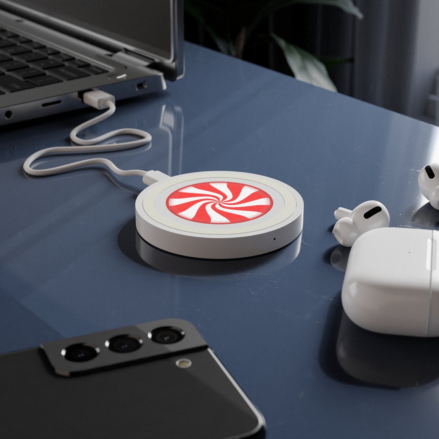 Peppermint Candy Quake Wireless Charging Pad