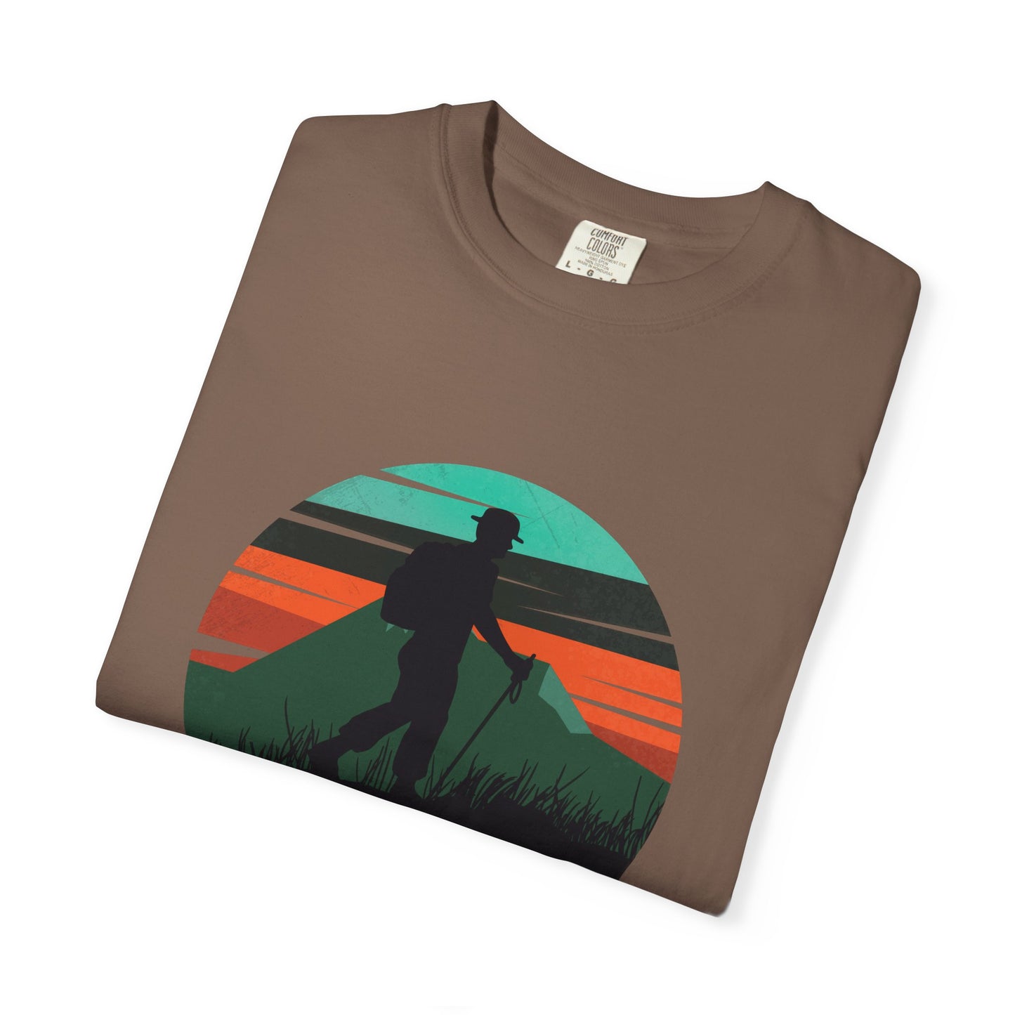 Camiseta unisex teñida Born To Hike