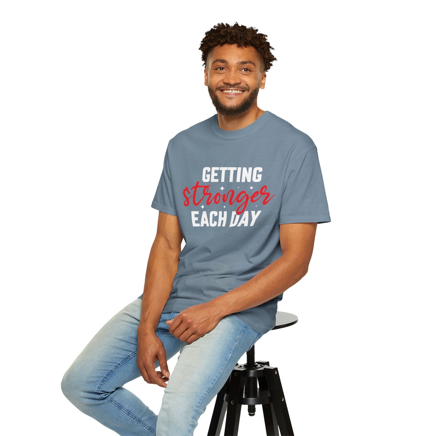 Unisex Motivational T-Shirt - "Getting Stronger Each Day" - Perfect for Fitness Enthusiasts