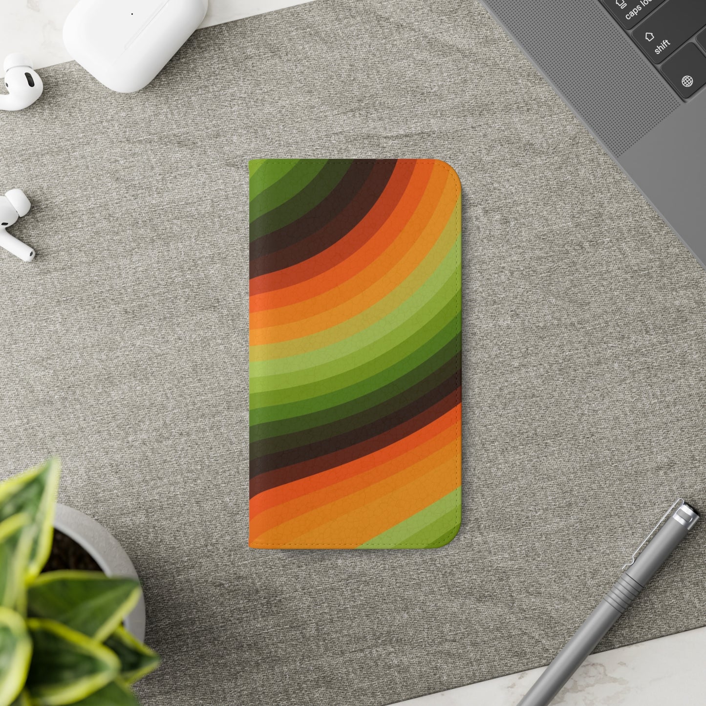 Nostalgic Swirl Flip Cases