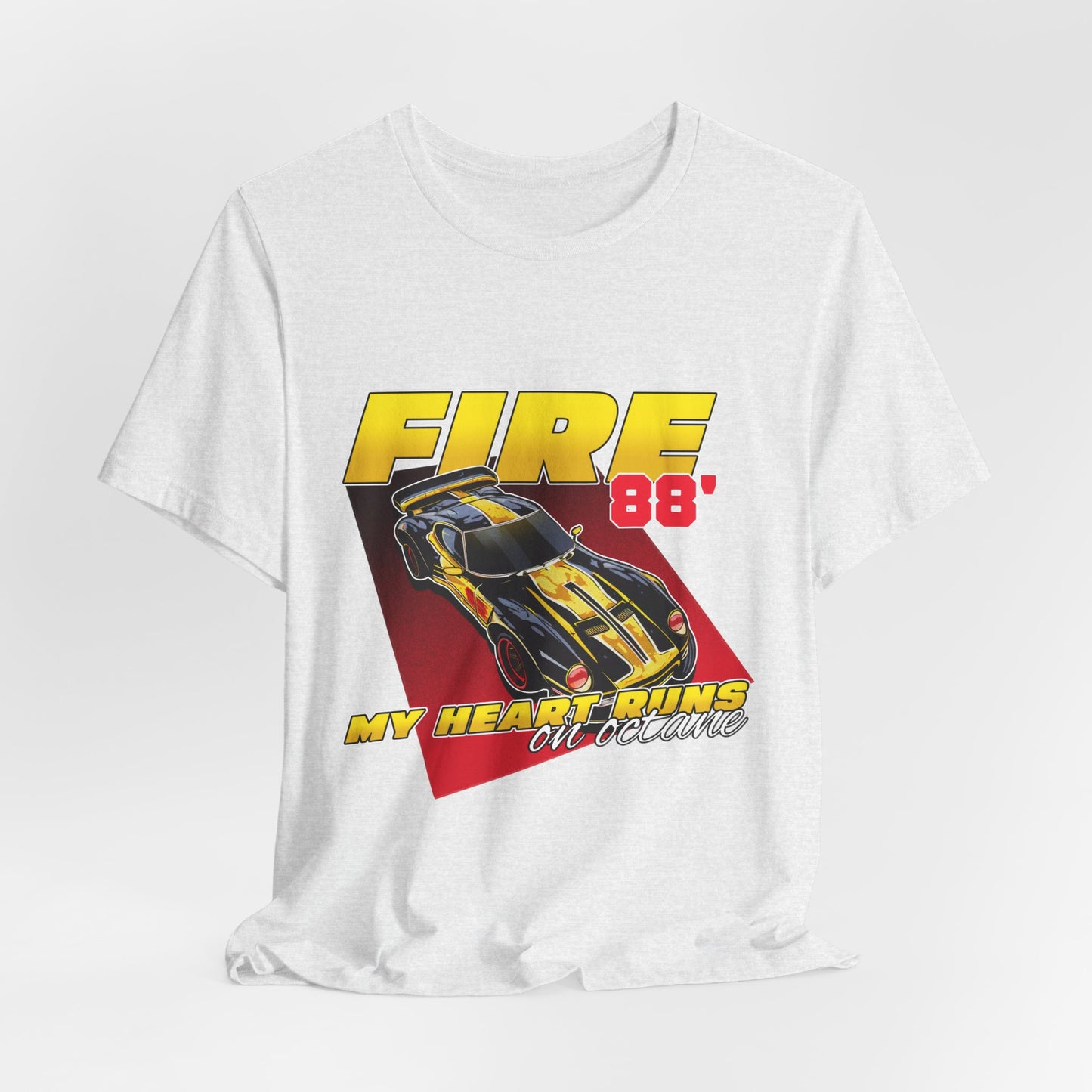 Camiseta de manga corta unisex My Heart Runs On Octane 