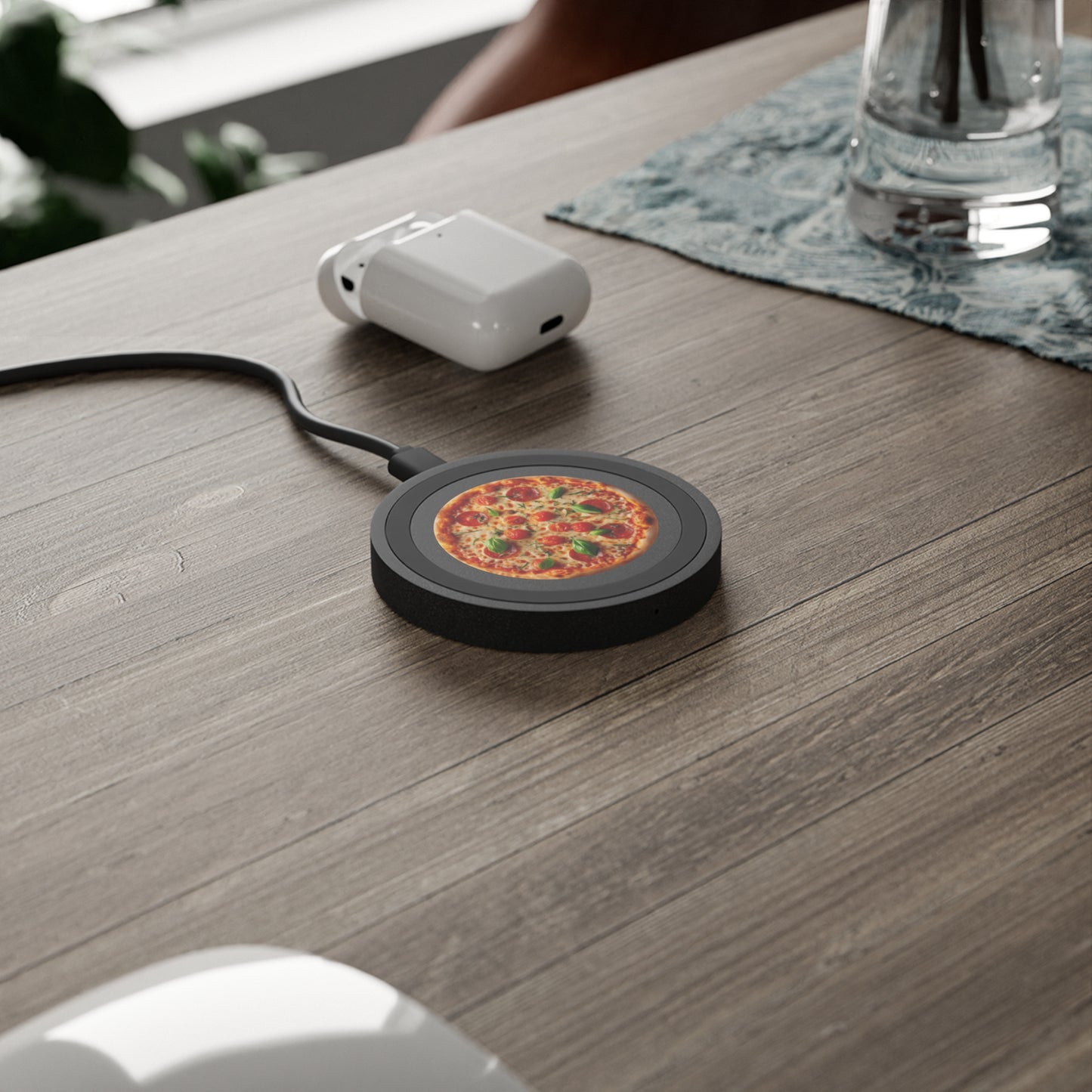 Mini Pizza Quake Wireless Charging Pad