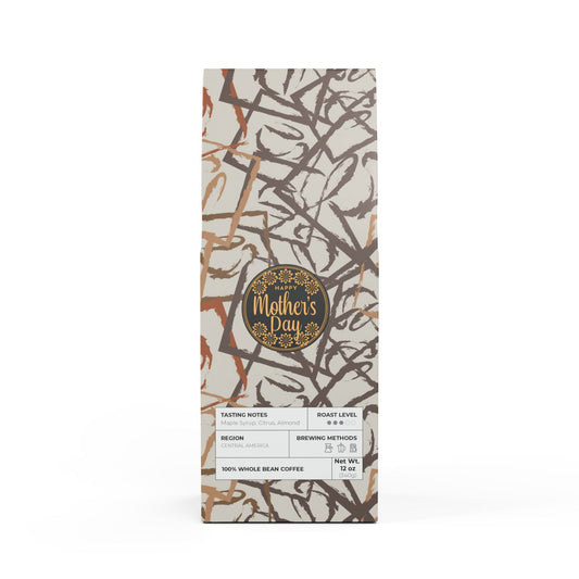 Broken Top Coffee Blend (Medium Roast) / Tasting notes: Chocolate covered almonds, maple syrup, citrus