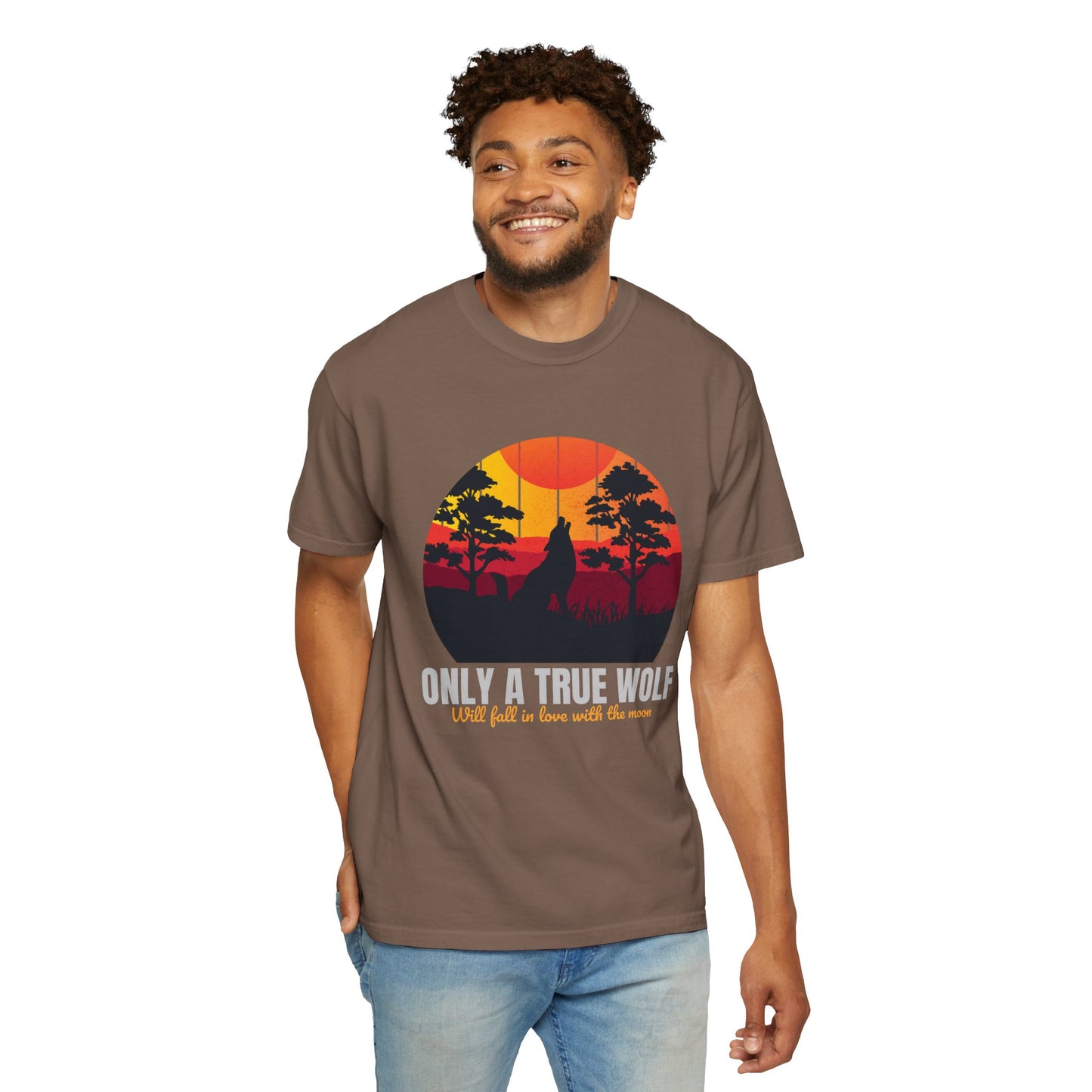Only A True Wolf Will Fall In Love With The Moon T-shirt