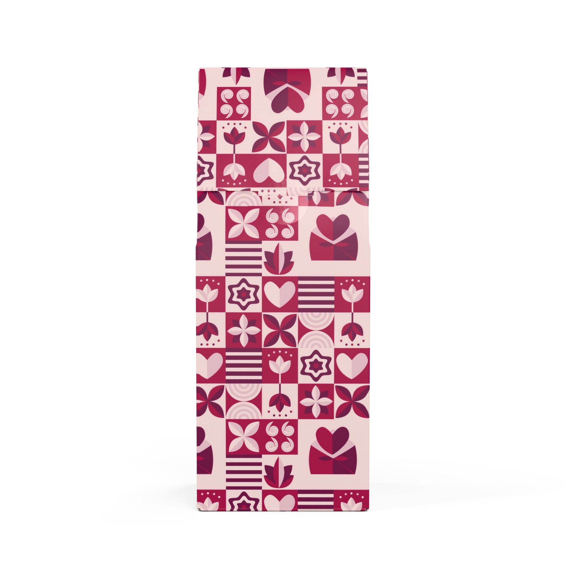 High Lakes Coffee Blend (Light Roast) / Tasting notes:  Dried fruit, citrus, light body