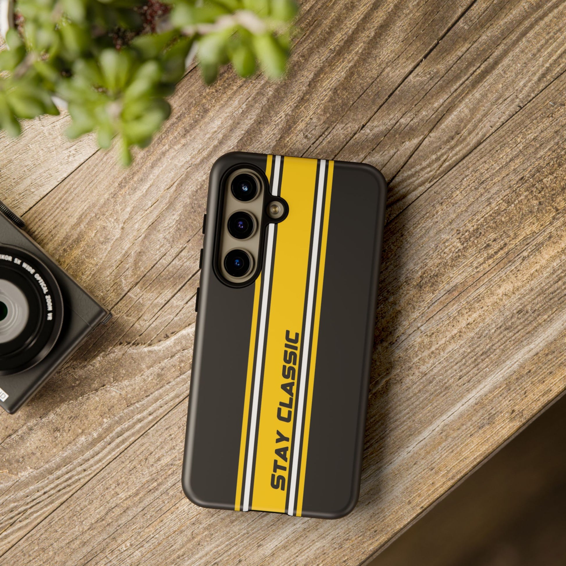 Stay Classic Tough Case – Minimalist Racing Design