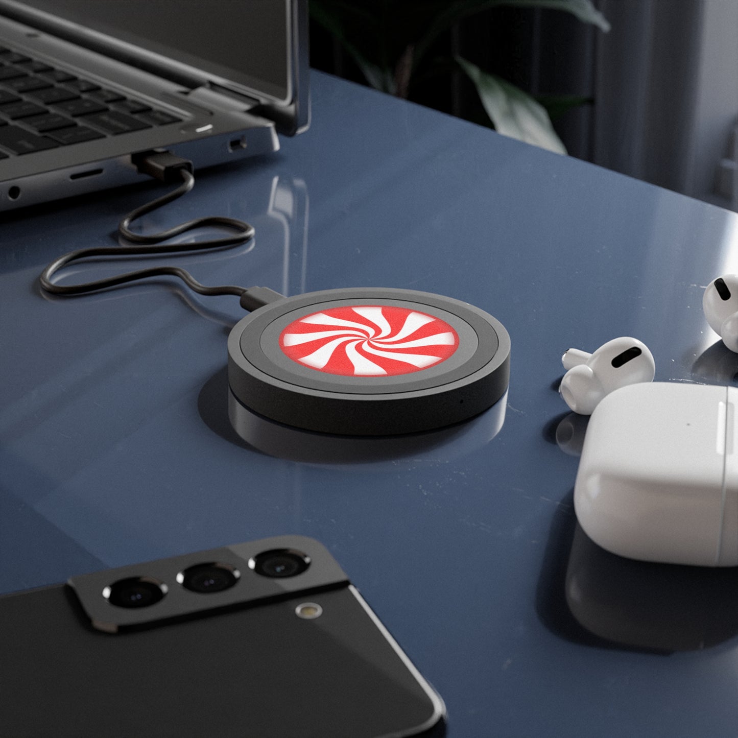 Peppermint Candy Quake Wireless Charging Pad