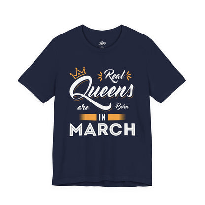 Real Queens Are Born iBirthday T-Shirt