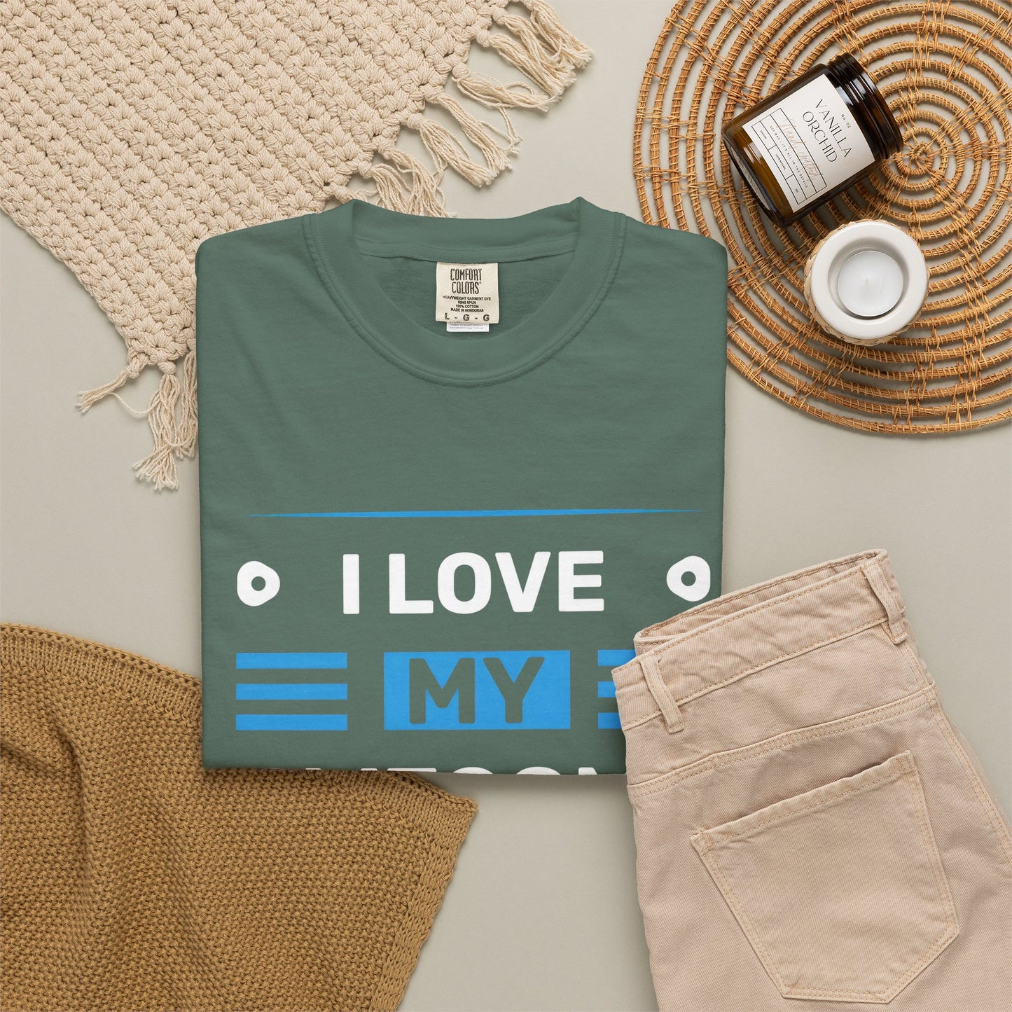 I Love My Awesome Wife T-Shirt — Romantic Gift for Husband to Wife
