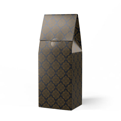 Broken Top Coffee Blend (Medium Roast) / Tasting notes: Chocolate covered almonds, maple syrup, citrus