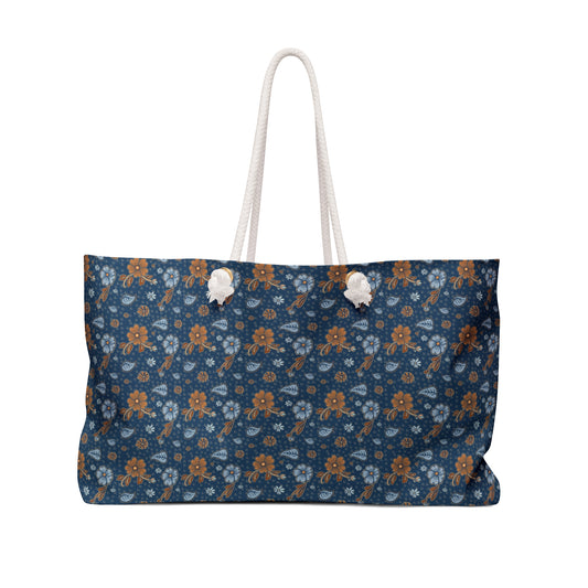 Timeless Elegance: Minimal Floral Weekender Bag / Dark Blue