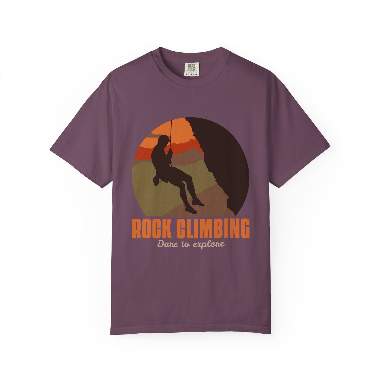 Camiseta unisex teñida con motivo de escalada en roca Dare To Explore