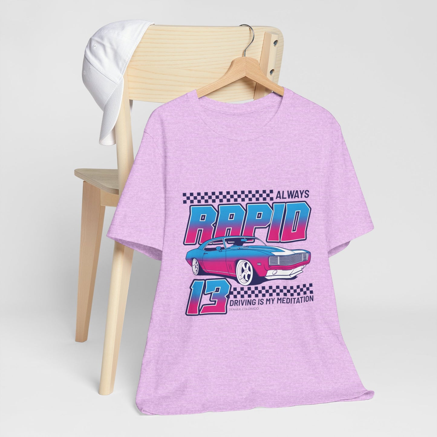 Camiseta de manga corta unisex "Conducir siempre rápido es mi meditación" 