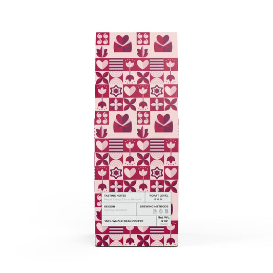 Broken Top Coffee Blend (Medium Roast) / Tasting notes: Chocolate covered almonds, maple syrup, citrus