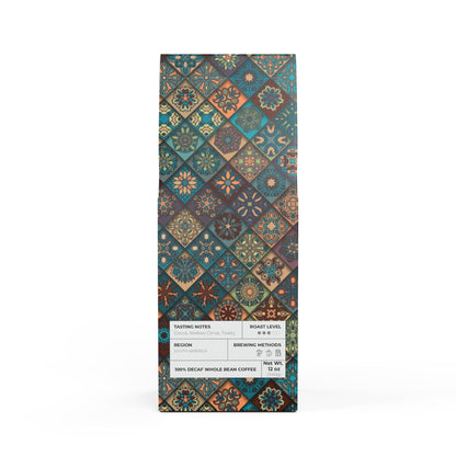Trapper Peak Decaf Coffee Blend (Medium Roast) / Tasting notes: Cocoa, mellow citrus, toasty