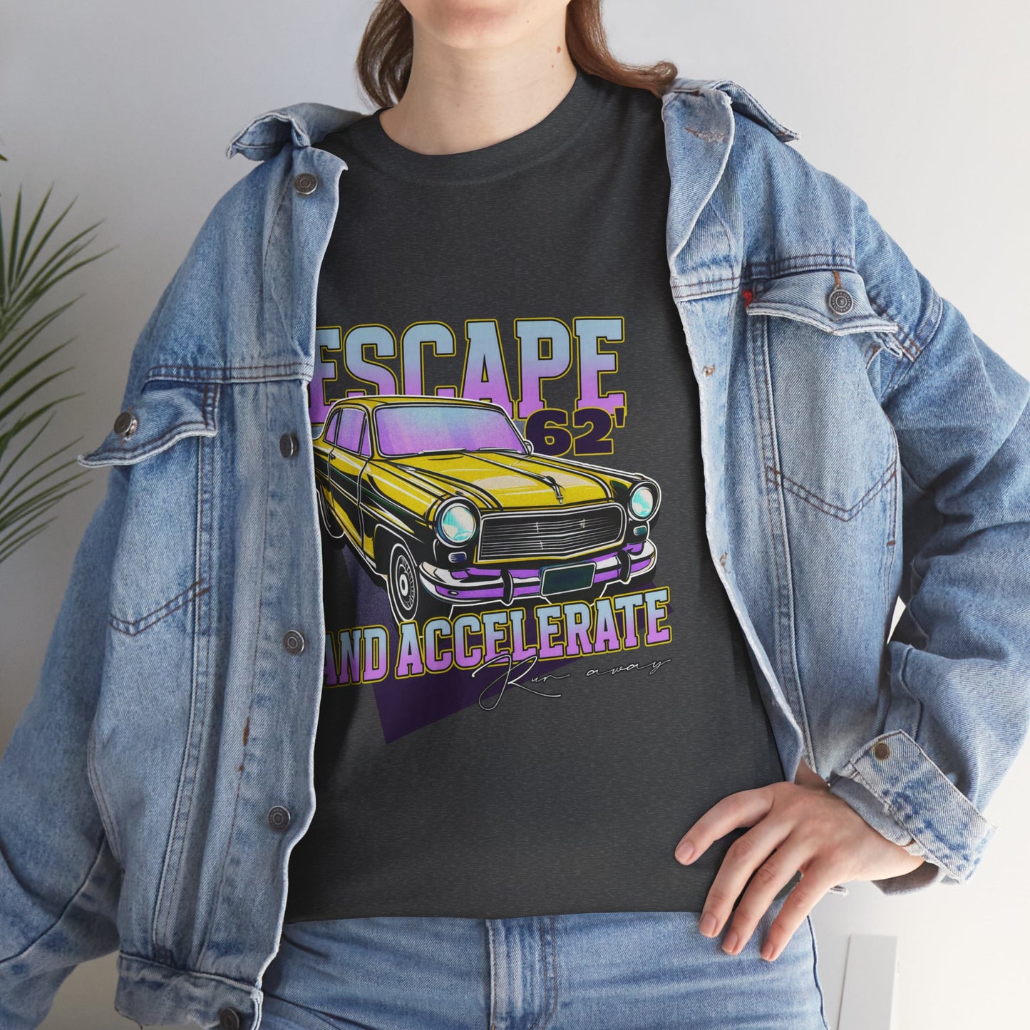 Camiseta de manga corta unisex Escape And Accelerate 
