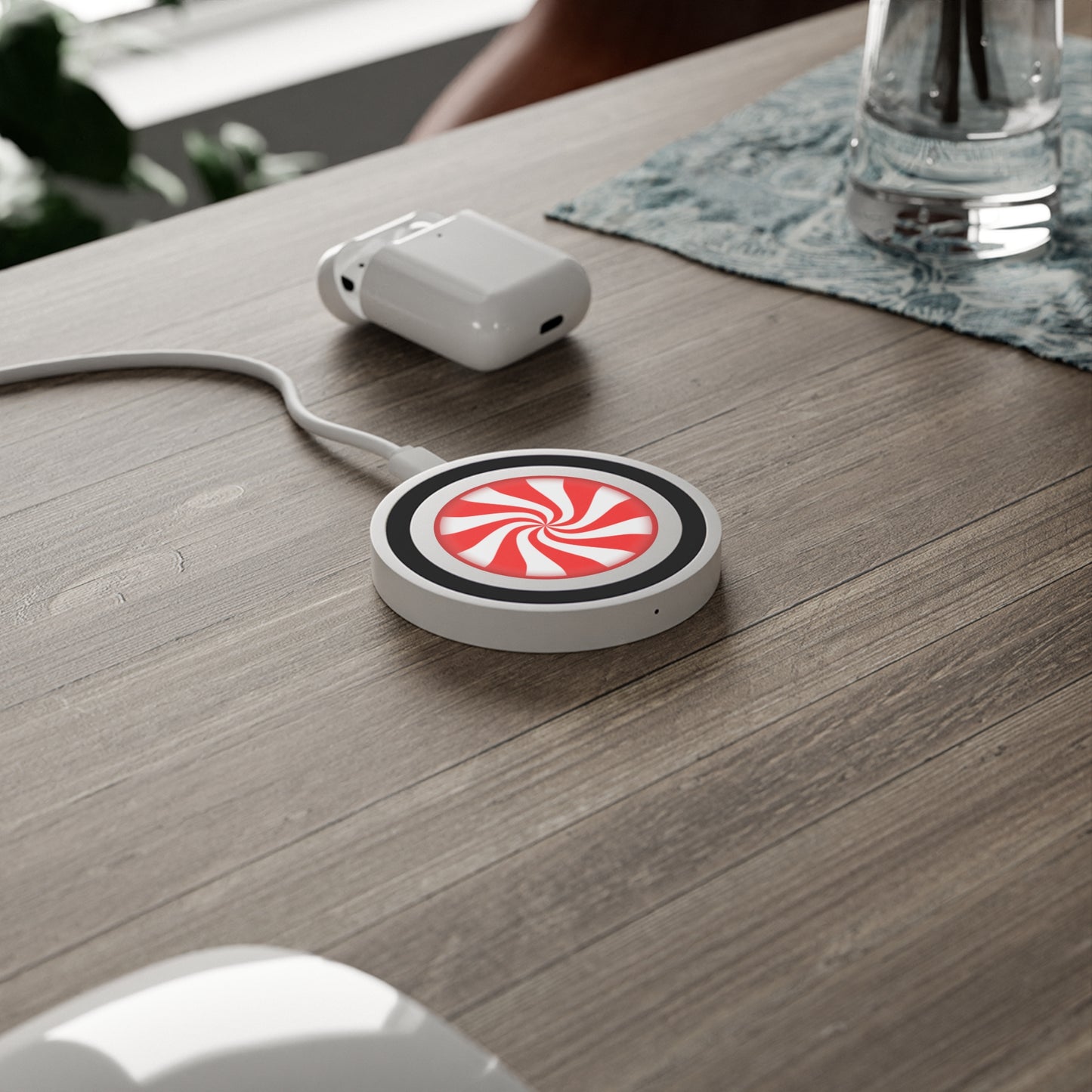 Peppermint Candy Quake Wireless Charging Pad